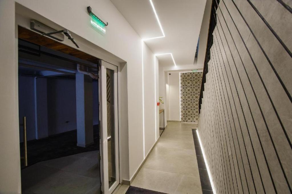 Charlotte Apartment - 2Bedrooms W Parking Near Nymphaea Oradea Rom bilde